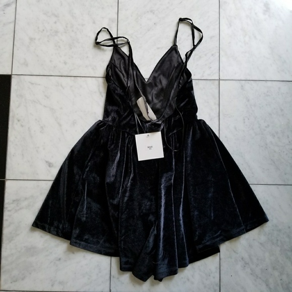 NWT LF Black Velvet Romper - Picture 4 of 8